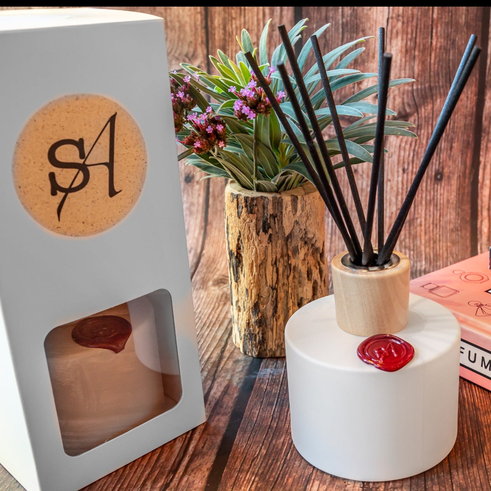 Black Orchid - glass reed diffuser - 200ml-0